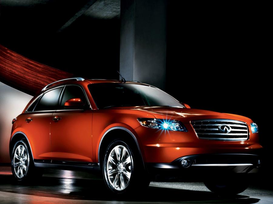  Infiniti FX45 2006 года  (фото 71 из 99)
